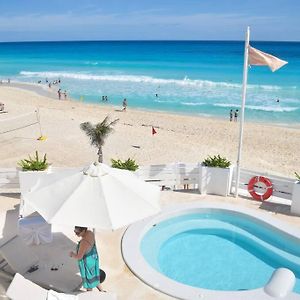 Estudio 4 Sobre Playa, Alberca, Gimnasio, Jacuzzi